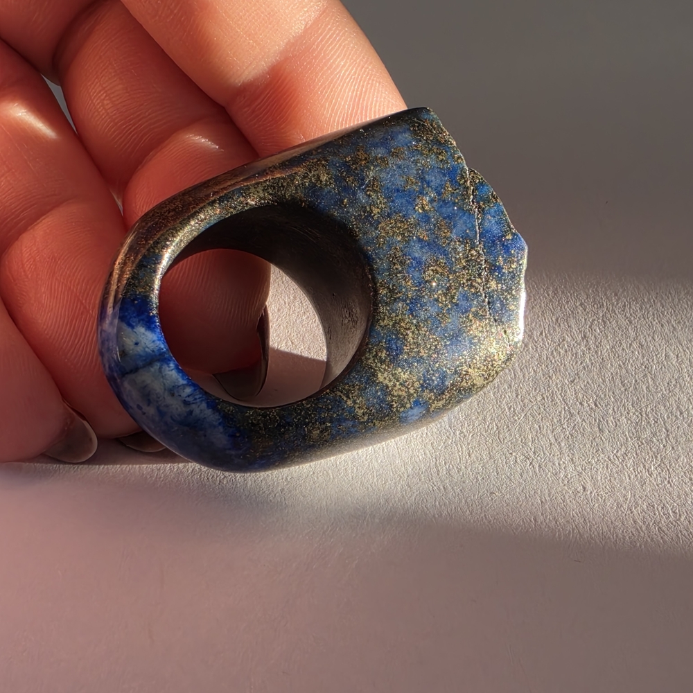 Carved Lapis Lazuli Chunky Band Ring Real Stone Pyrite Inclusions Size 7 - Picture 2 of 15